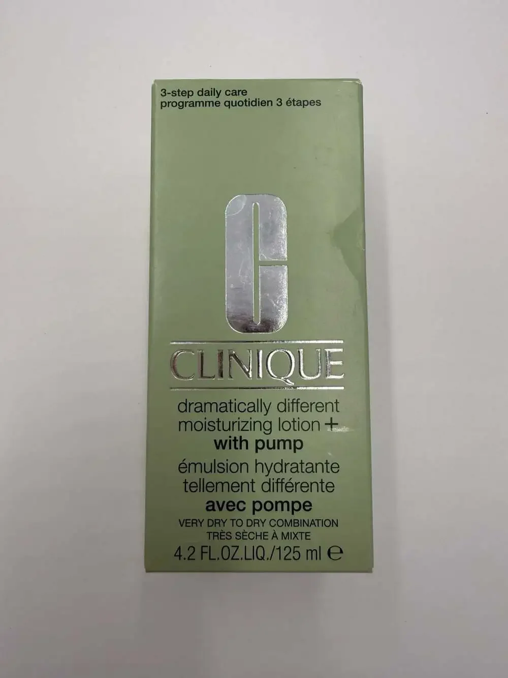 Clinique Dramatically Different Moisturizing Lotion+ with Pump, 4.2 fl. oz.